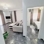 Apartment Makla *