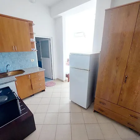 Makla Apartment Sarande