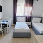 Apartamento Makla *