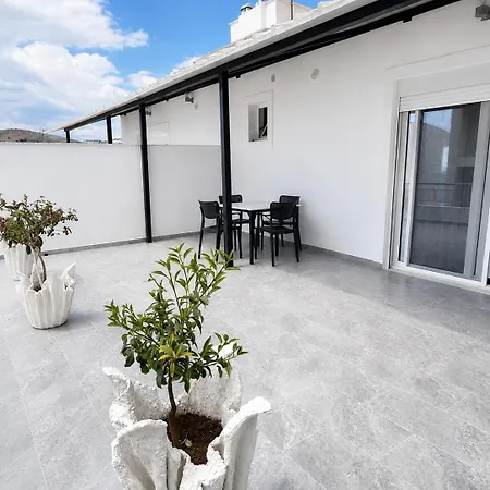Makla Apartment