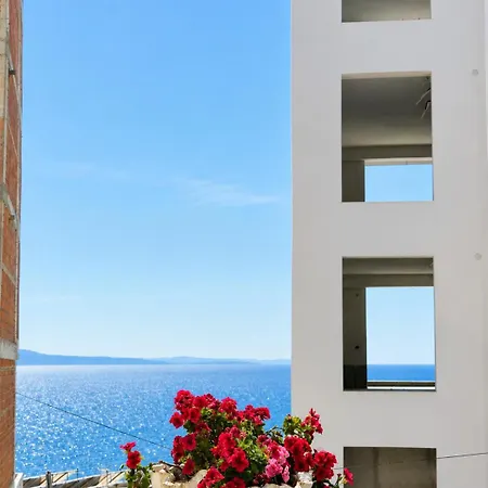 Apartment Makla